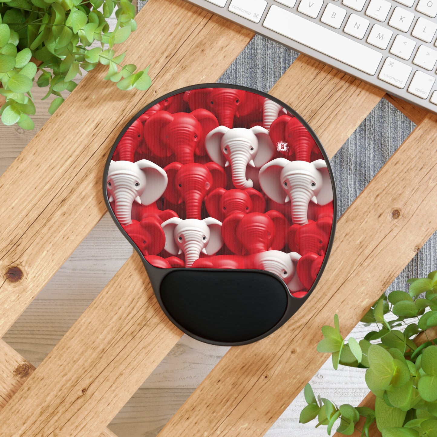 Red & White Elephants Mouse Pad With Wrist Rest